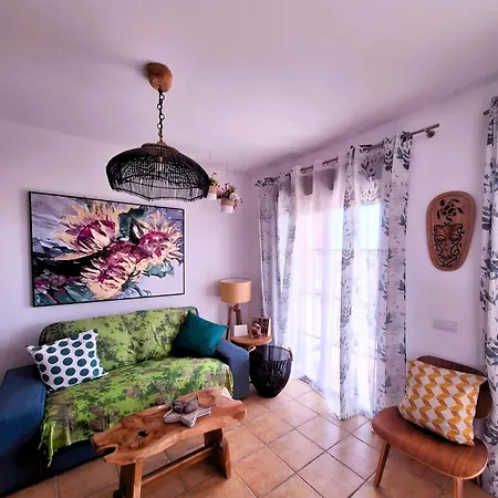 Casa Nesea 2 公寓